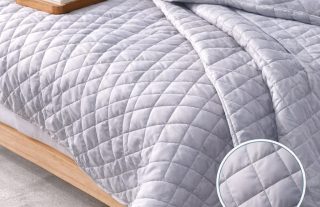 Quilted Premium Fabric Bedsheet with 2 Pillow Covers